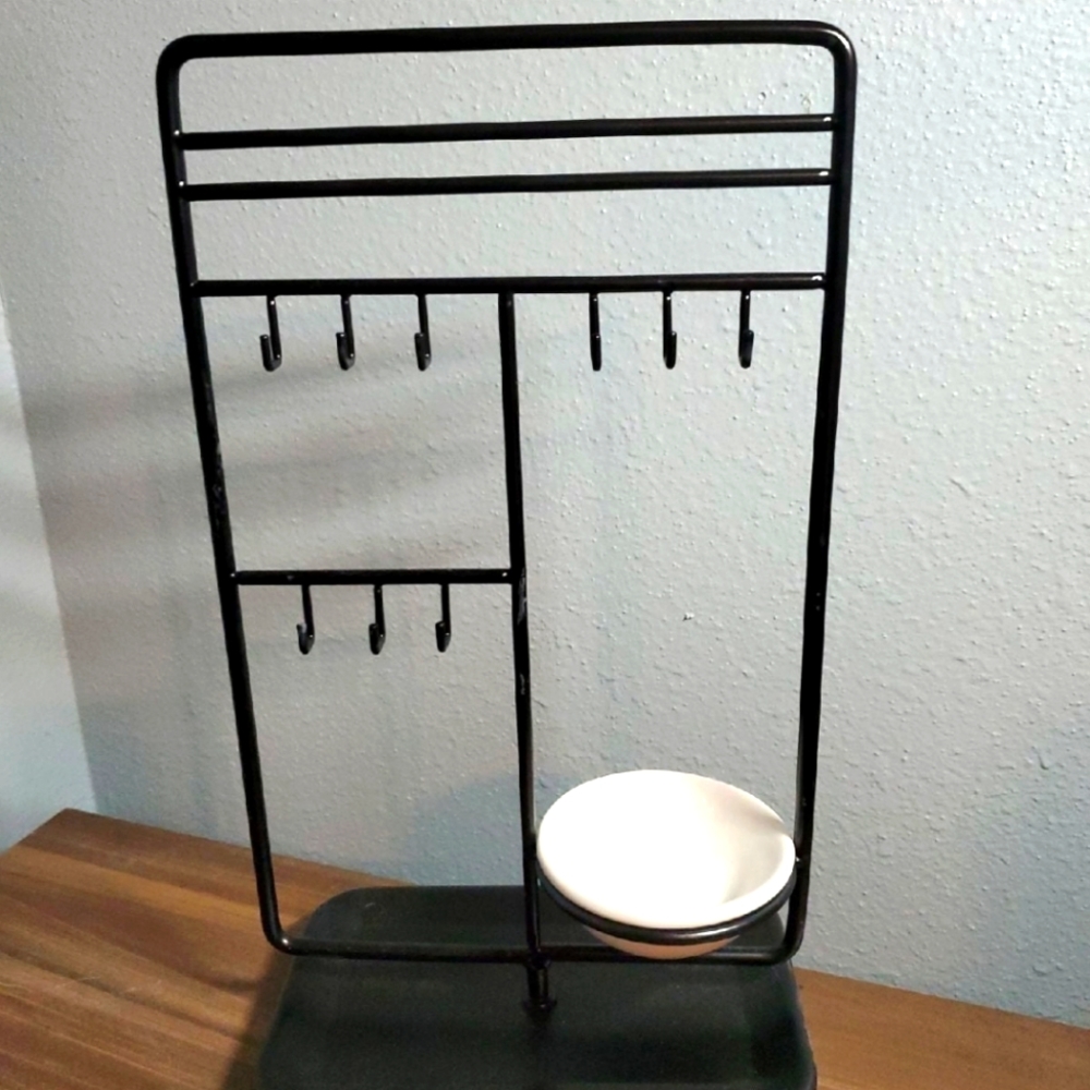 Hearth and Hand Jewelry Stand